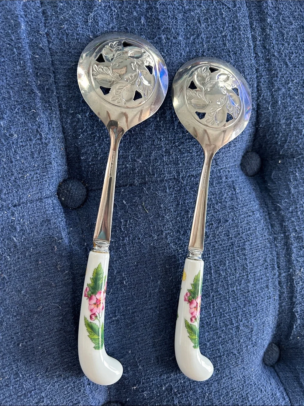 Royal Worcester Herbs Sheffield England Vegetable Serving Spoons (2) 1990